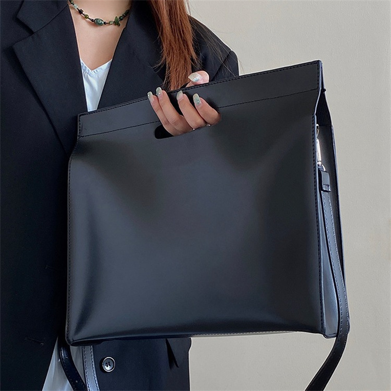 Tas Selempang Wanita Kapasitas - Interior Design Documentation ulasan dan harga