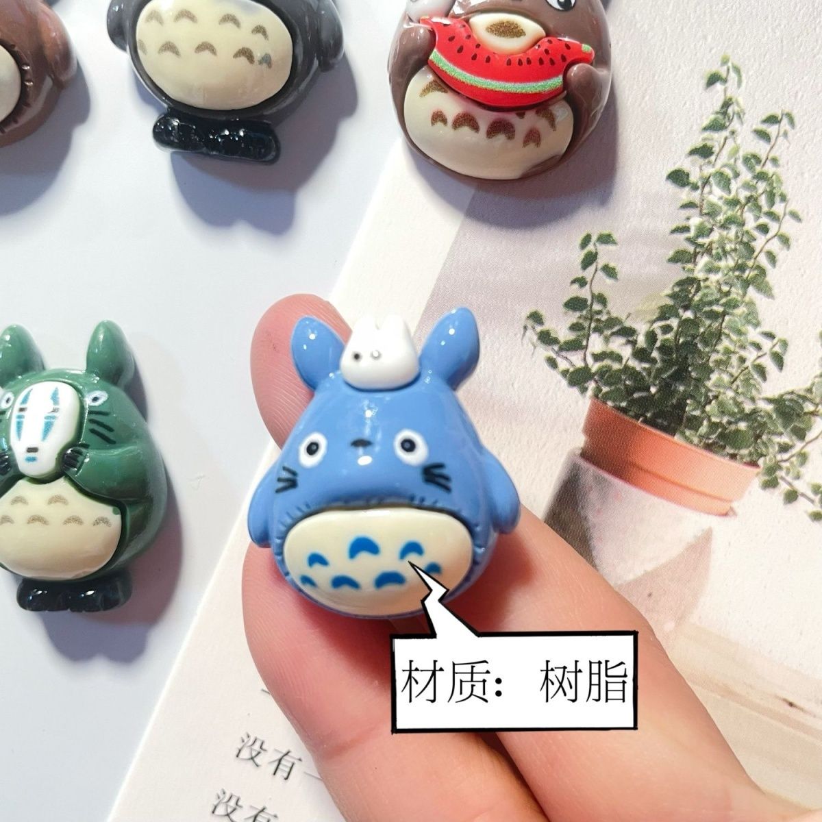 Magnet Kulkas Resin Anime Toto - Interior Design Kitchen ulasan dan harga
